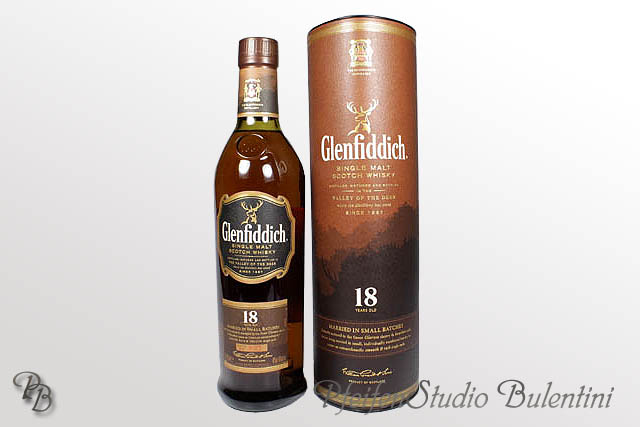 GLENFIDDICH 18 Jahre Single Malt SCOTCH Whisky 0,7L